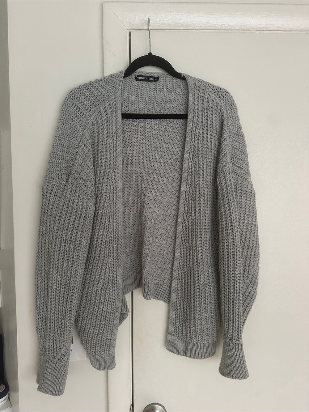 NWOT Pretty Little Thing Grey Cardigan XS